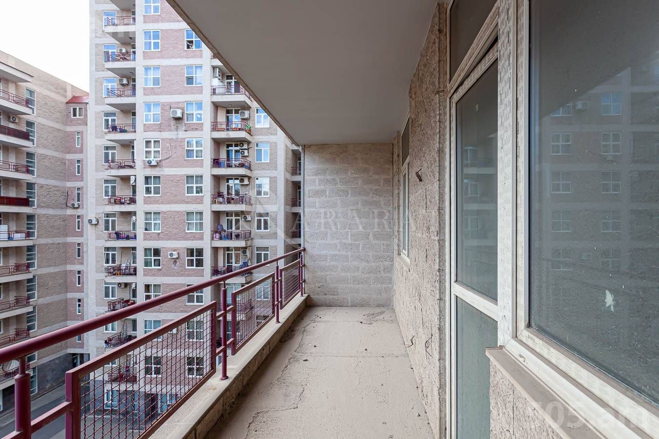 3 bedroom apartment for sale خیابان رُستُم, مرکز شهر ایروان, 153552