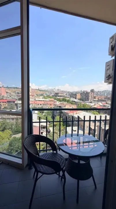 3 bedroom apartment for rent Aram St, Center Yerevan, 161431