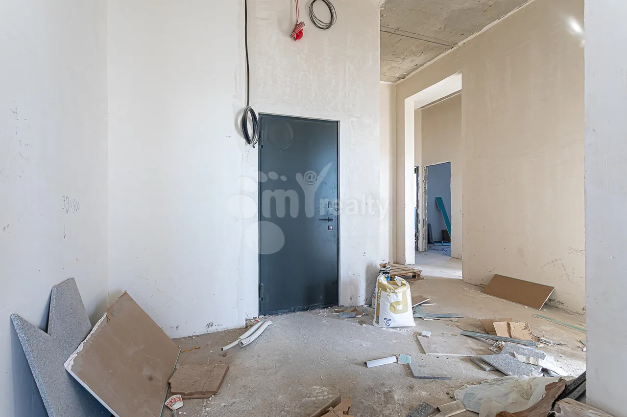 7 bedroom apartment for sale خیابان کومیتاس, عربگیر ایروان, 159055