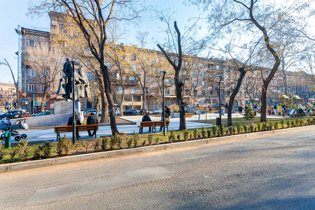 Commercial property for sale Komitas Ave, Arabkir Yerevan, 157408