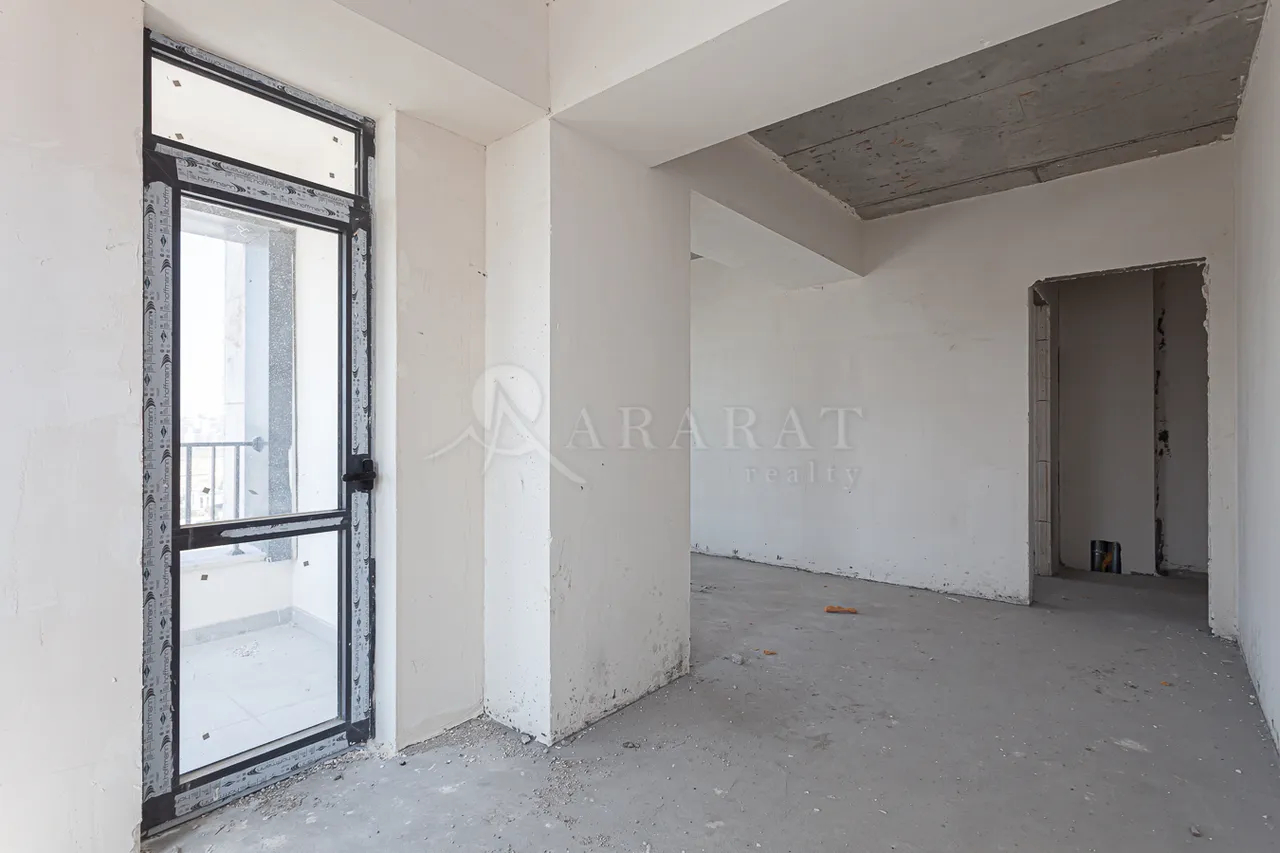 4 bedroom apartment for sale Nansen St, Nor Nork Yerevan, 161124