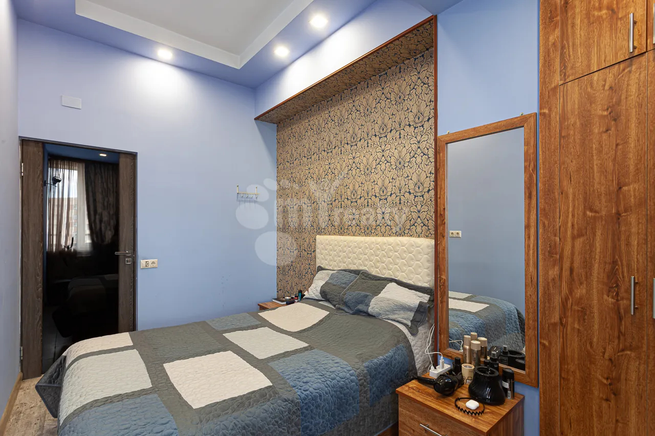 3 bedroom apartment for sale Mamikoniants St, Arabkir Yerevan, 160636