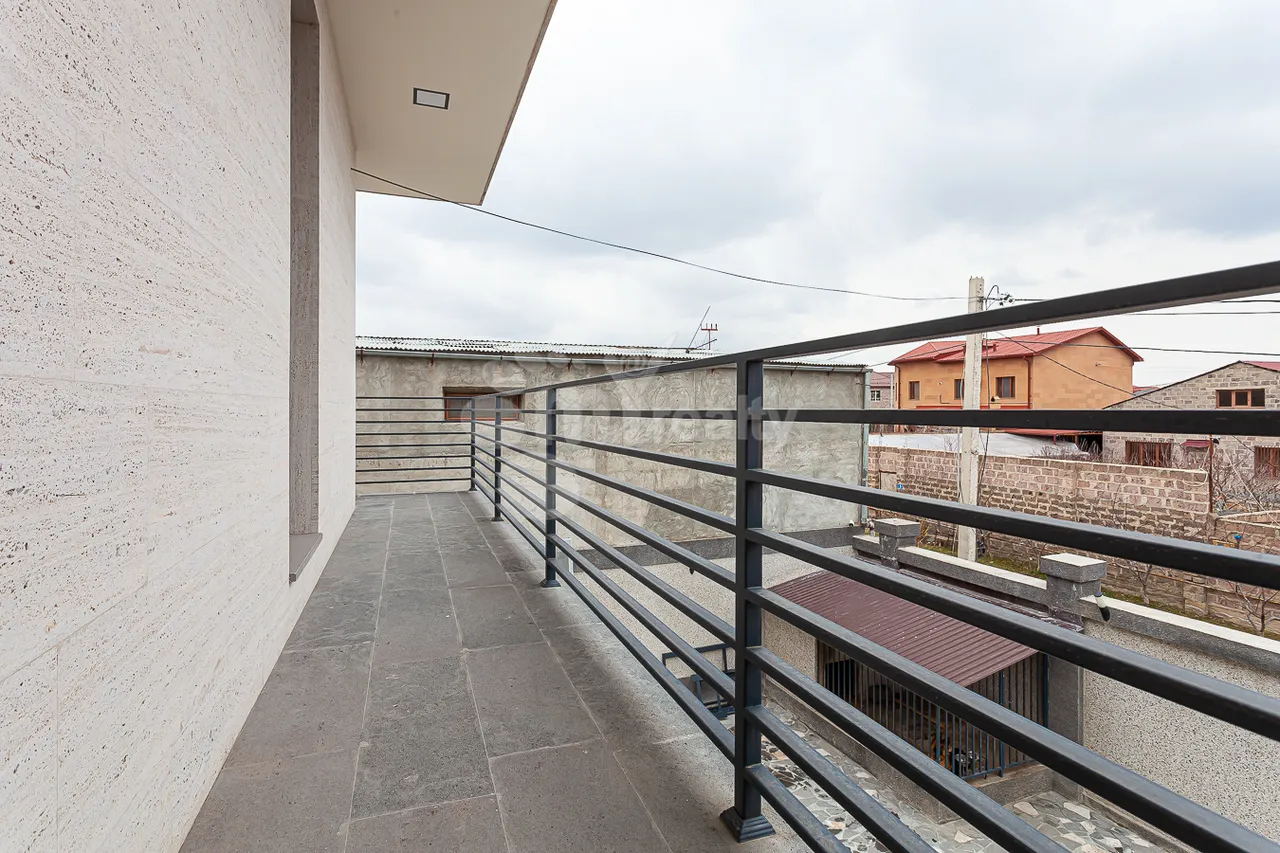 House for sale Bagrevand district, Nor Norque Yerevan, 161428