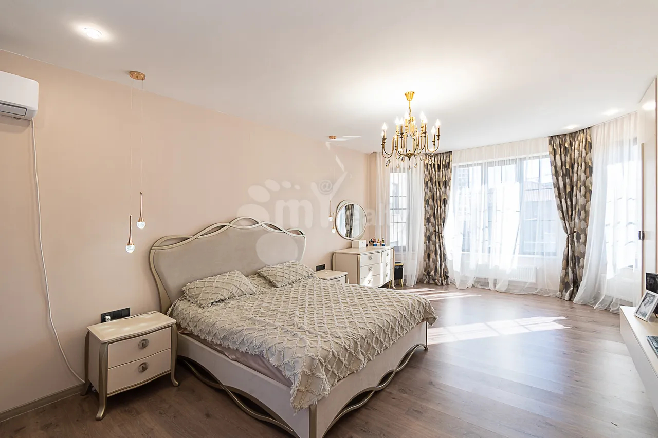 Купить дом Паруйр Севак 11, Аван Ереван, 159478