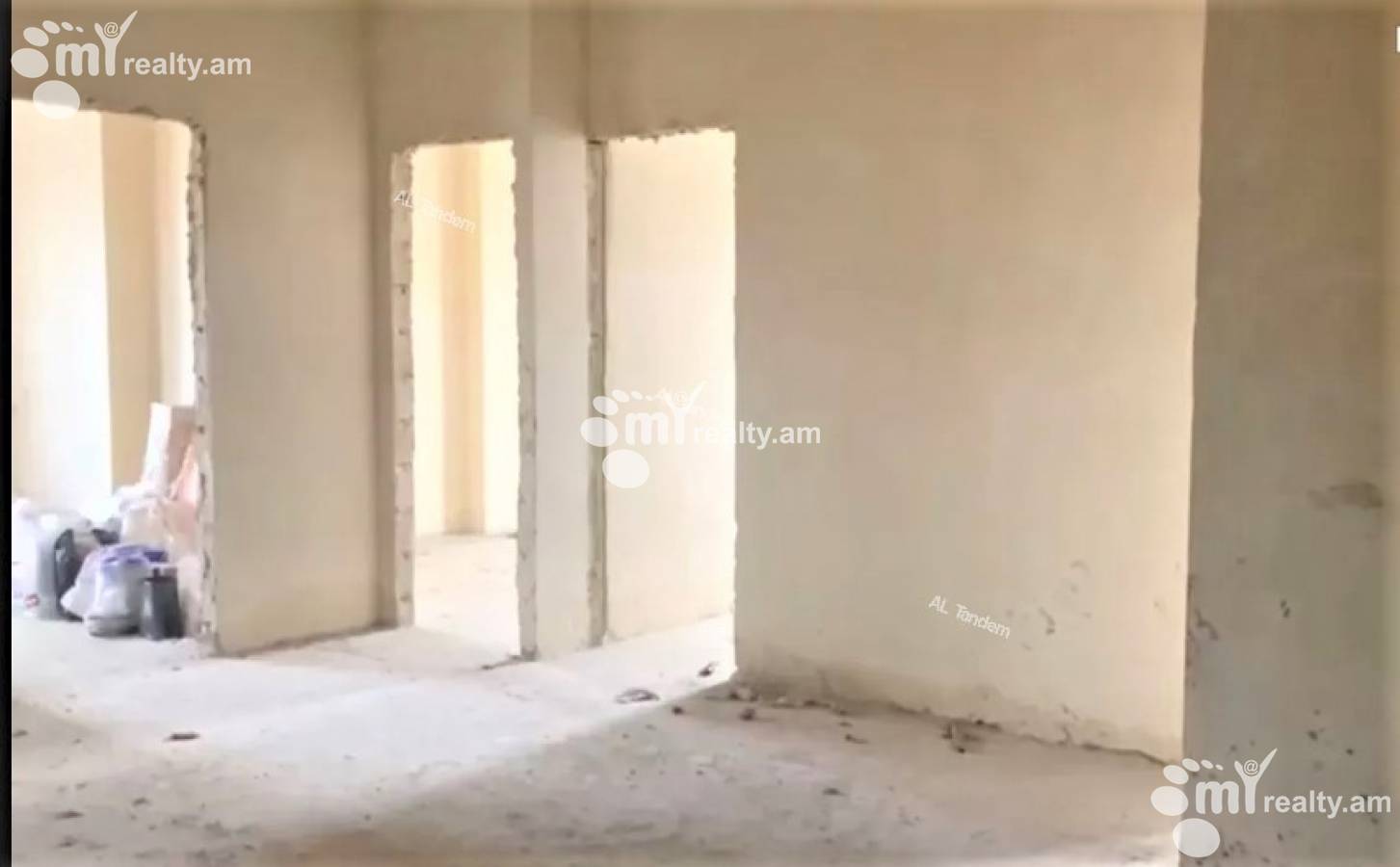 4 սենյականոց բնակարան  Ֆուչիկի փող, Աջափնյակ Երևան, 125886