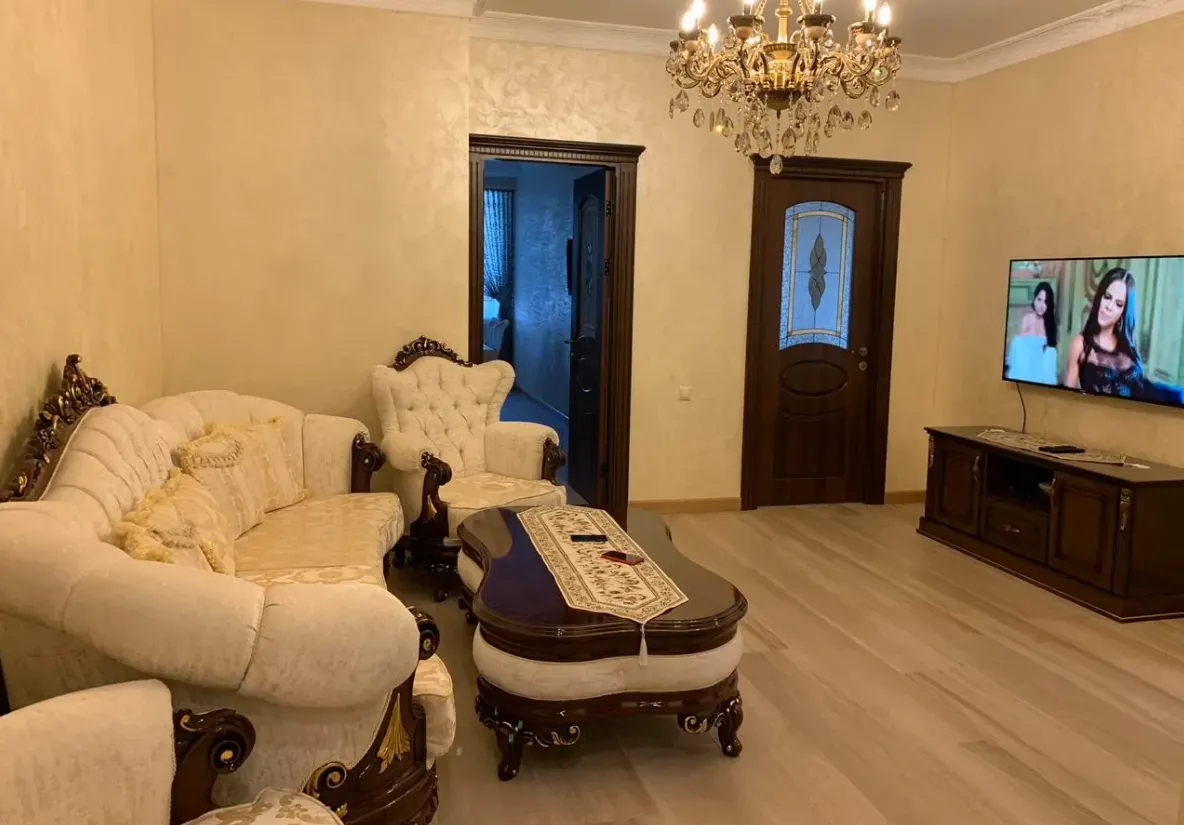 4 սենյականոց բնակարան  Ն. Զարյան փող, Արաբկիր Երևան, 160559