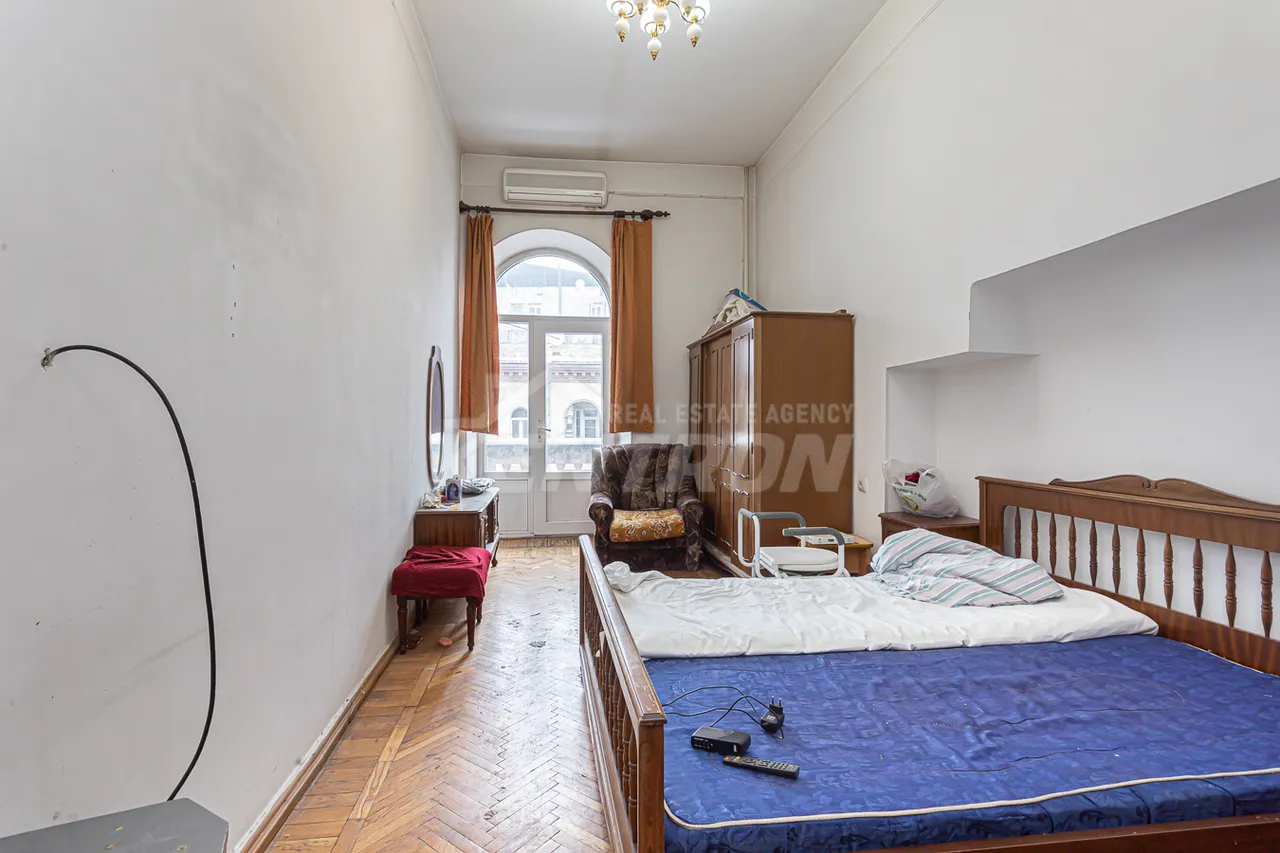 2 bedroom apartment for sale Tumanyan St, Center Yerevan, 159141