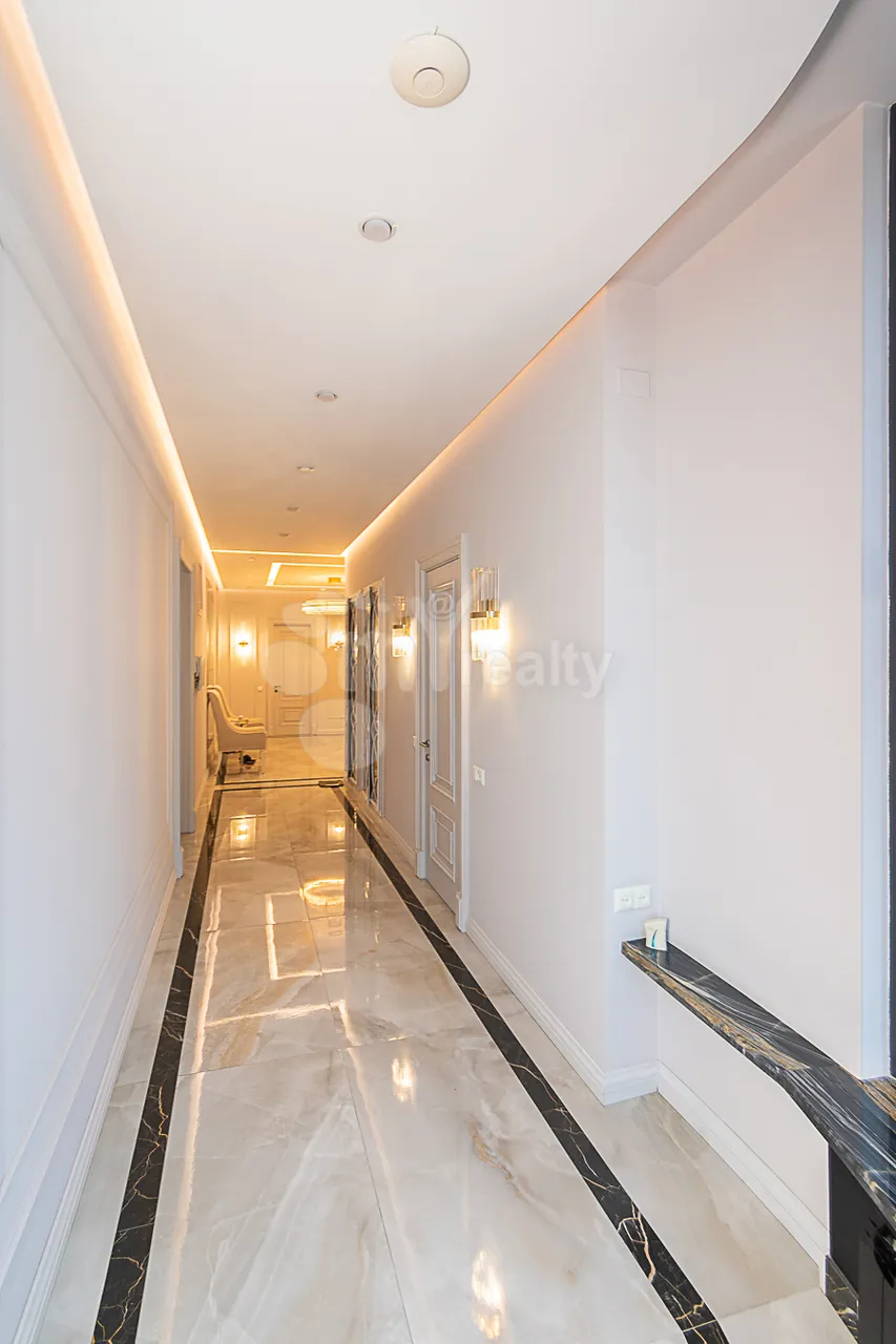 5 bedroom apartment for sale Tsitsernakaberd Highway, Center Yerevan, 161498