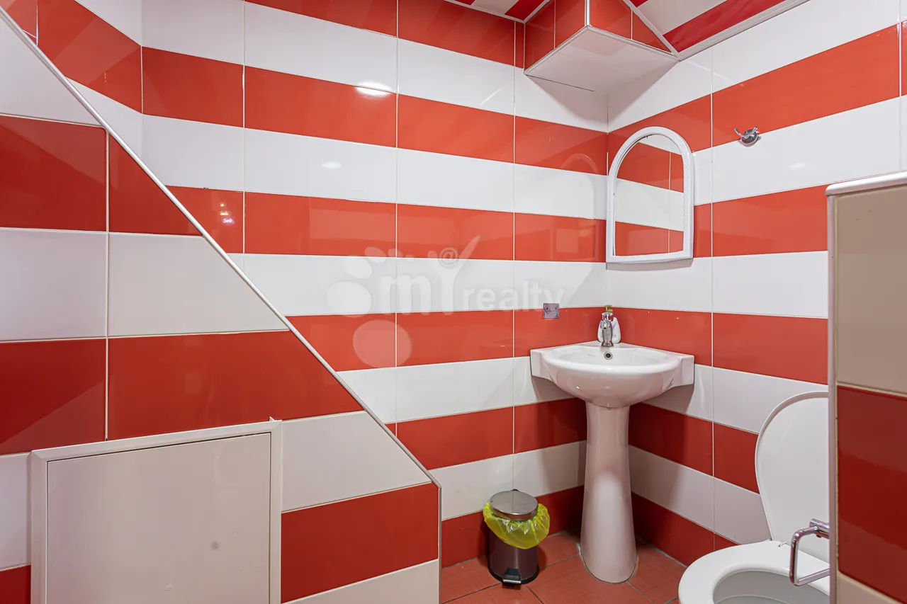 Կոմերցիոն տարածք  Գրիբոեդովի փող, Արաբկիր Երևան, 158451