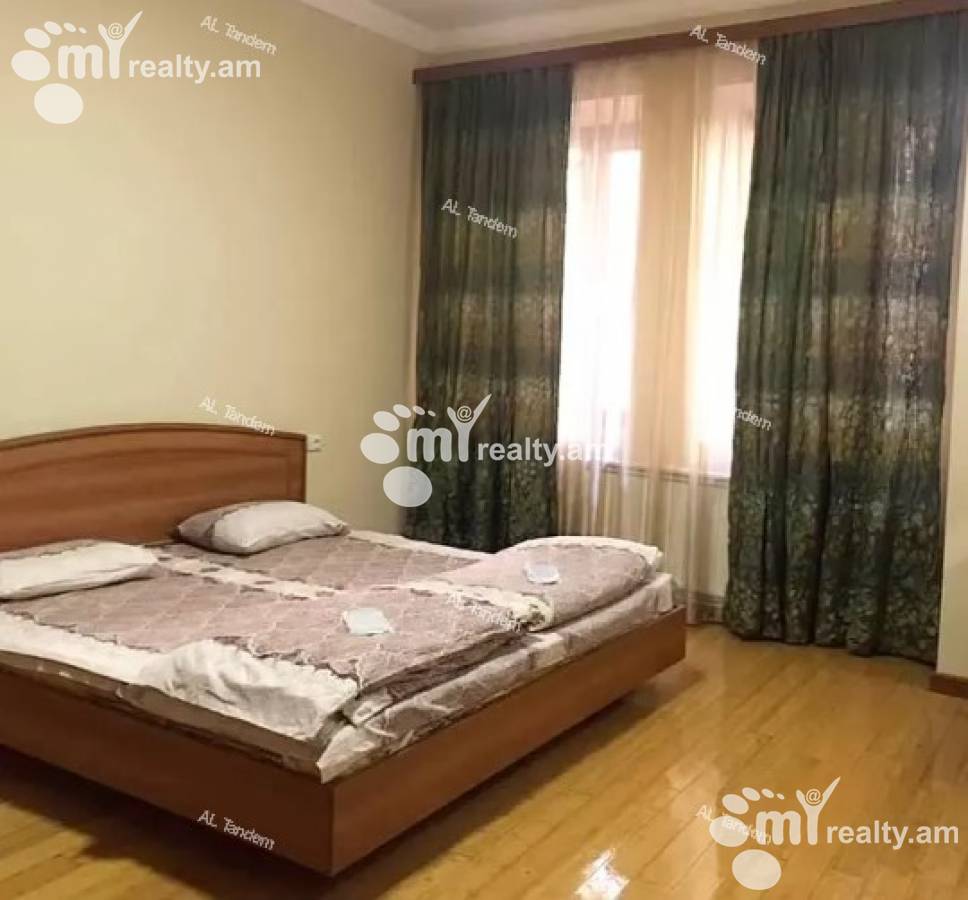 3 bedroom apartment for rent Buzand St, Center Yerevan, 124416