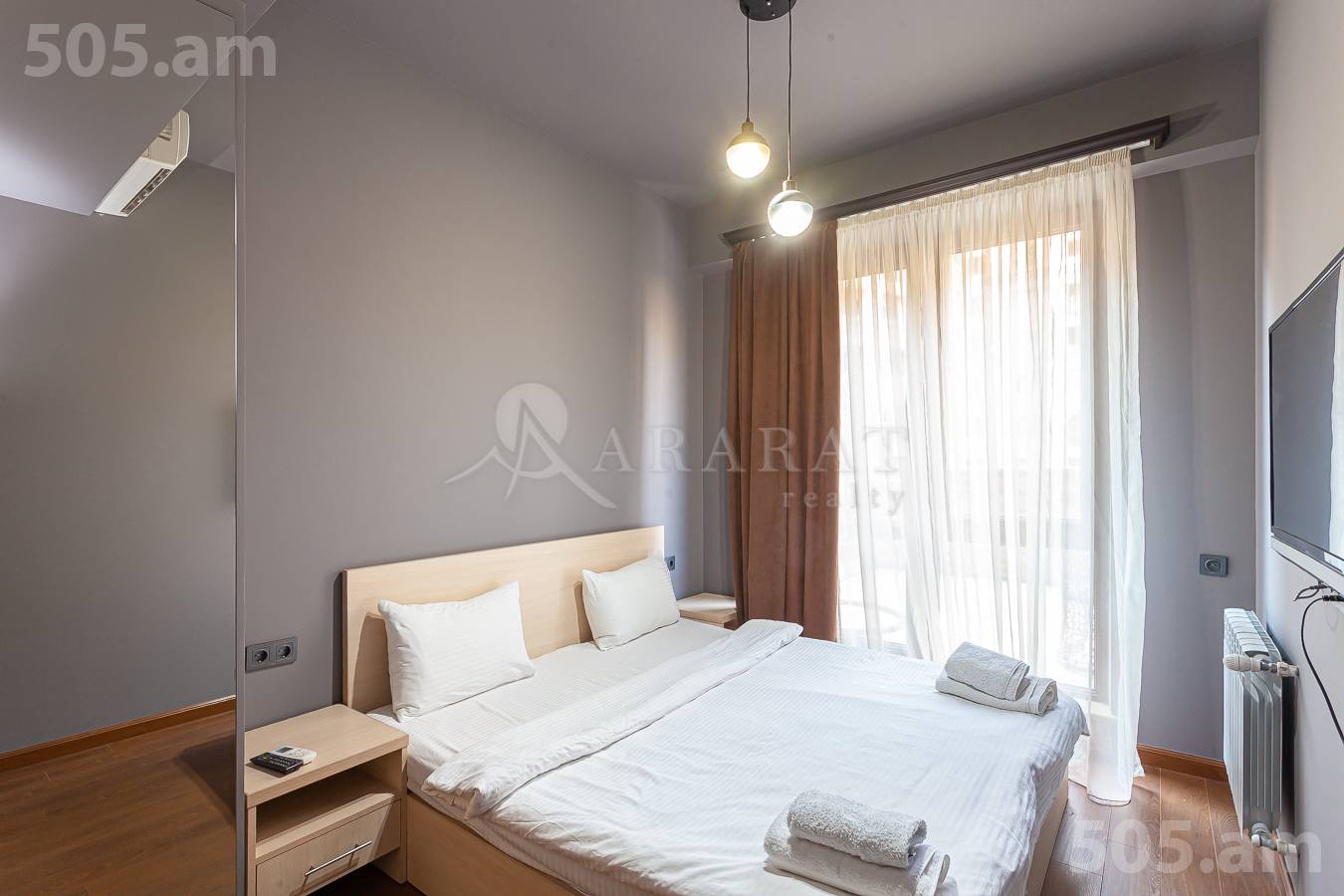 2 bedroom apartment for rent Buzand St, Center Yerevan, 152135