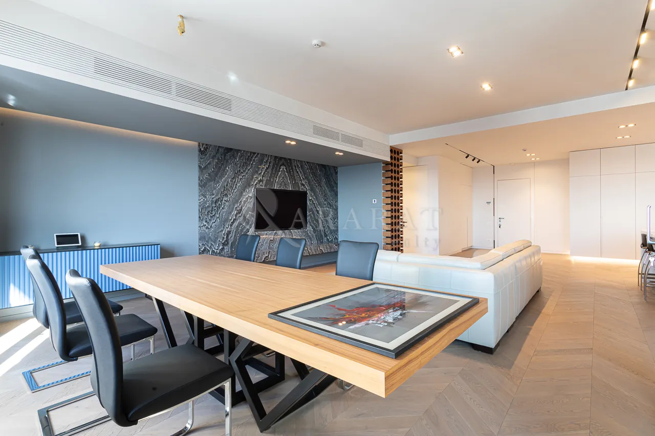 4 bedroom apartment for sale Pushkin St, Center Yerevan, 157581