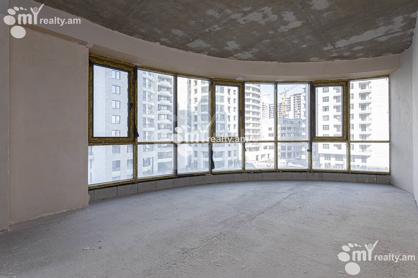 3 bedroom apartment for sale خیابان آرشاکونیاک, مرکز شهر ایروان, 156380