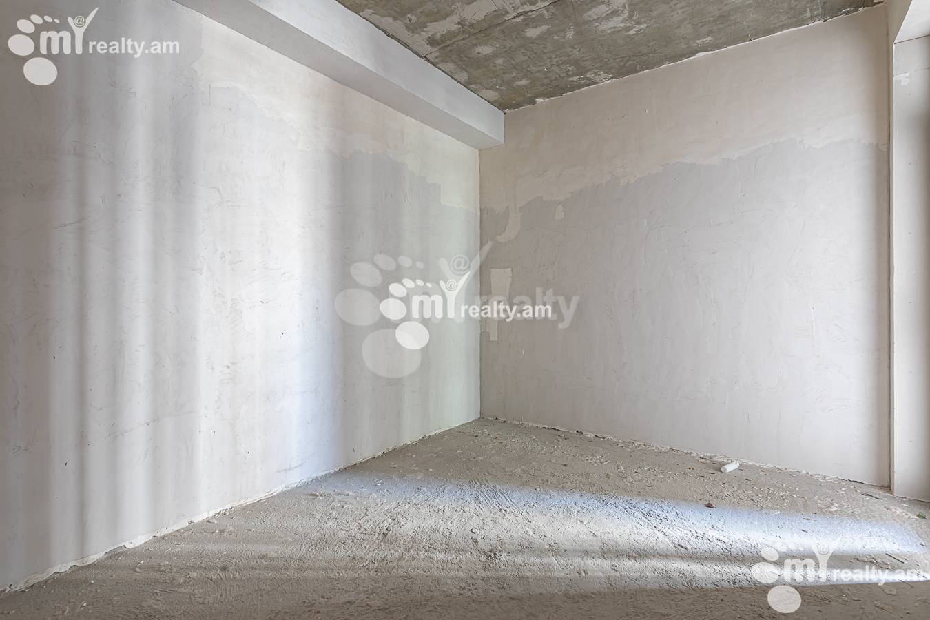 3 bedroom apartment for sale خیابان آرشاکونیاک, مرکز شهر ایروان, 156380