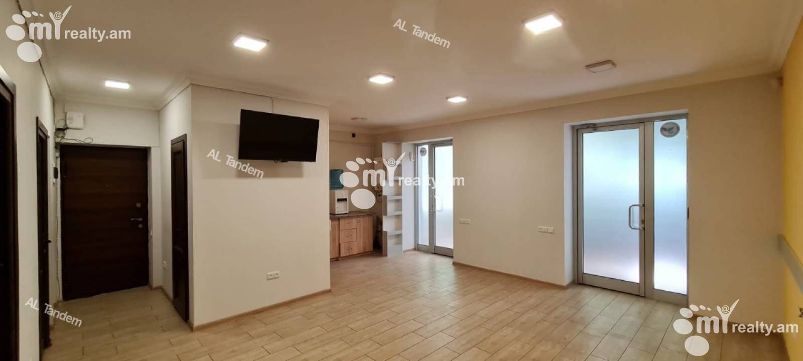 Commercial for rent خیابان ا. کاخاتریان, عربگیر ایروان, 122410