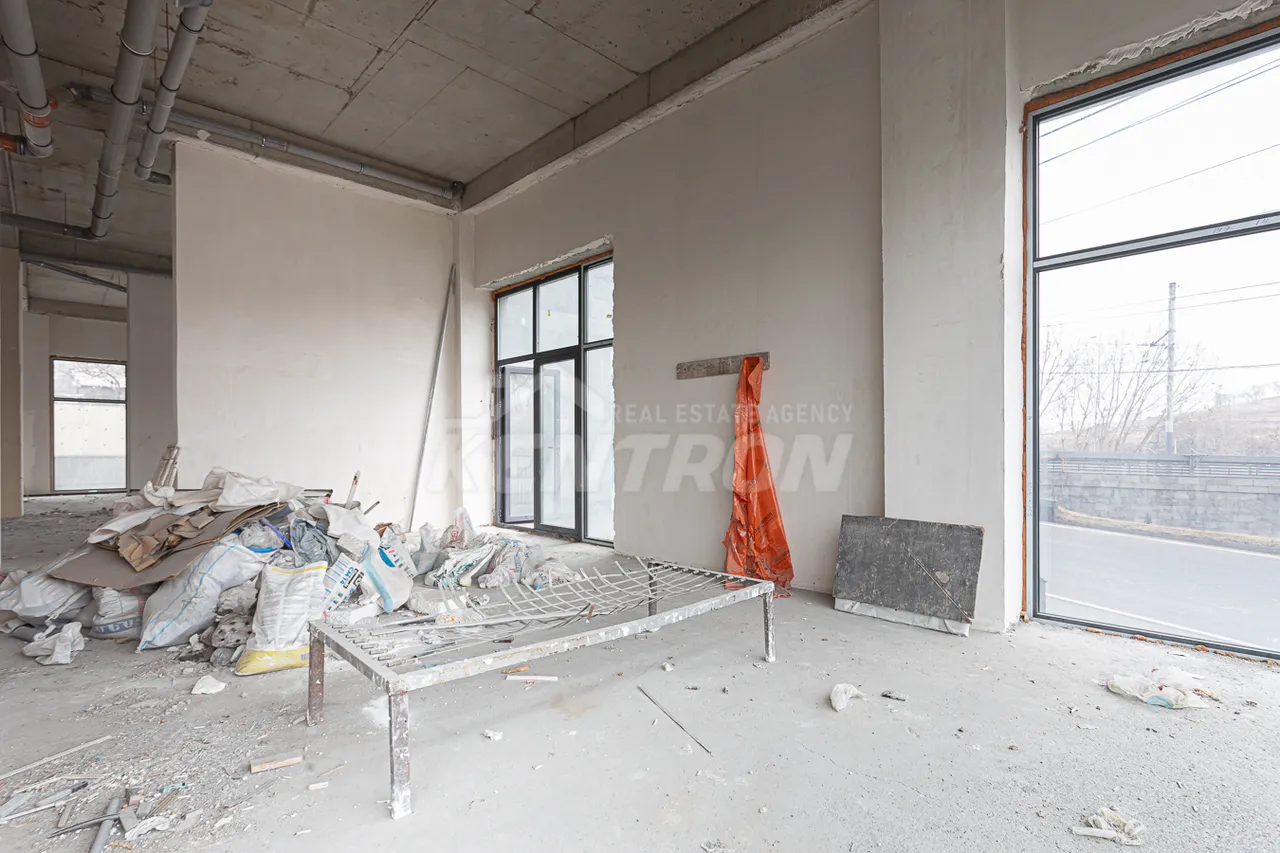 Commercial for sale خیابان خودیاکوف, آوان ایروان, 158556