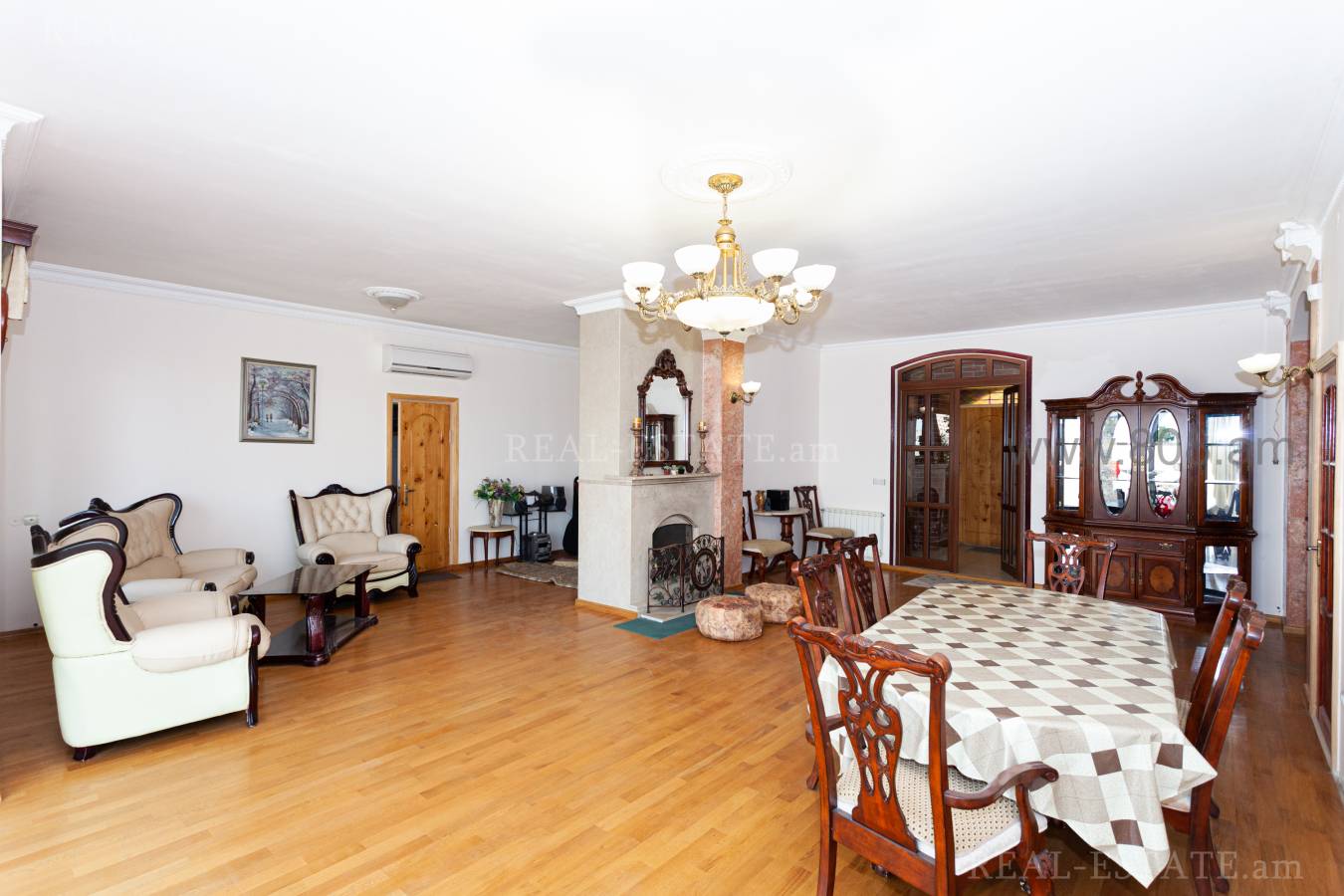 House for sale Hovsep Emin St, Arabkir Yerevan, 125145