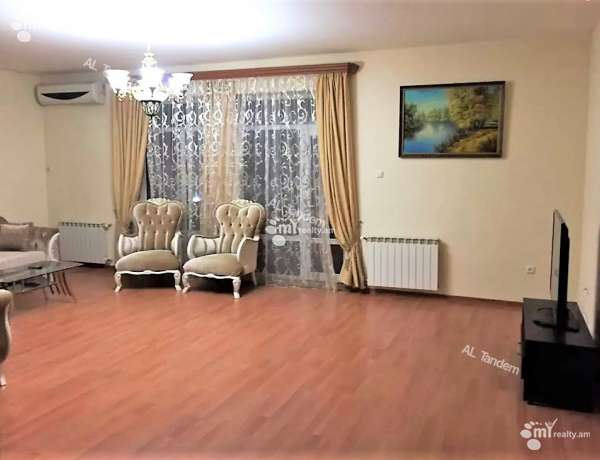 varcov-bnakaran-norakaruycum/4-senyakanoc/Arabkir+35+St/Arabkir/Yerevan