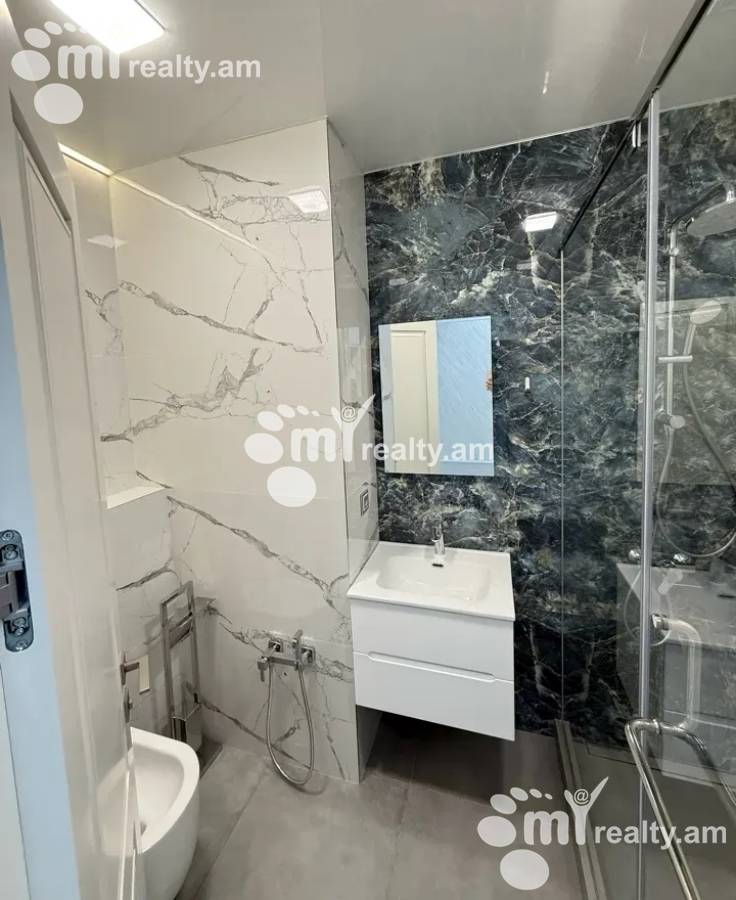 2 bedroom apartment for rent خیابان آرشاکونیاک, مرکز شهر ایروان, 160197