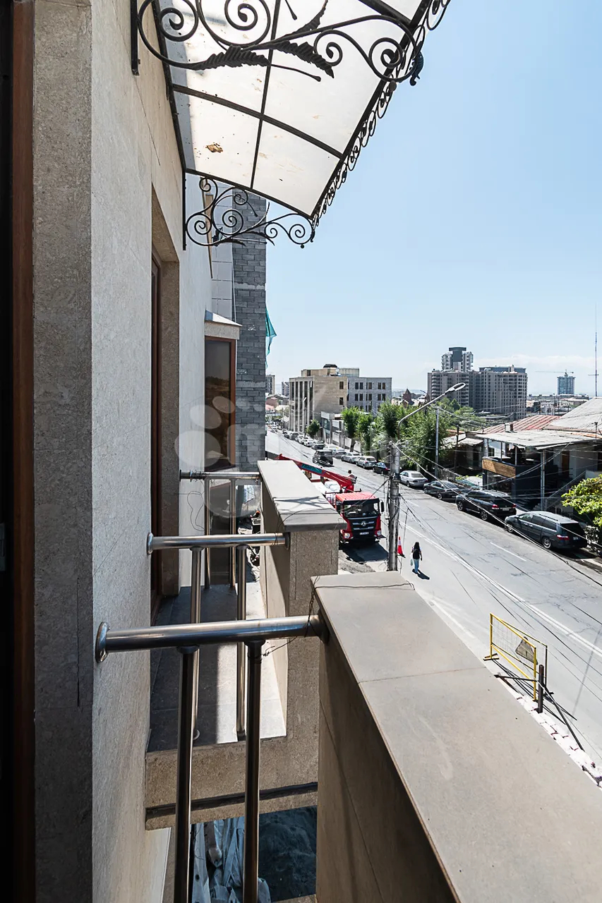 Commercial property for rent Proshyan St, Center Yerevan, 161537