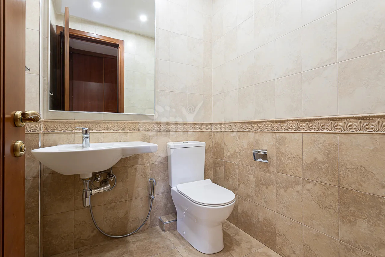 4 bedroom apartment for sale Vardanants St, Center Yerevan, 157558