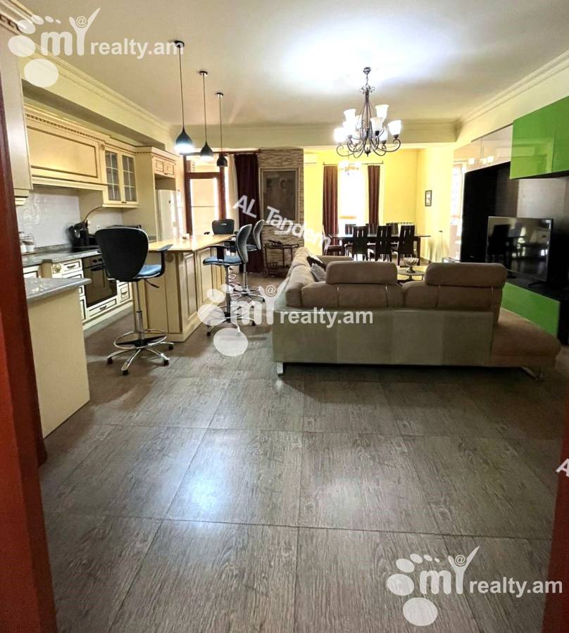 3 bedroom apartment for sale خیابان آرام, مرکز شهر ایروان, 138833