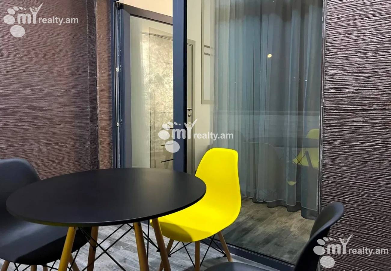 3 սենյականոց բնակարան վարձով Միկոյան փող, Դավթաշեն Երևան, 159987