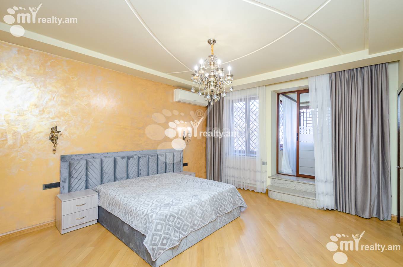 4 bedroom apartment for rent خیابان تِریان, مرکز شهر ایروان, 151280