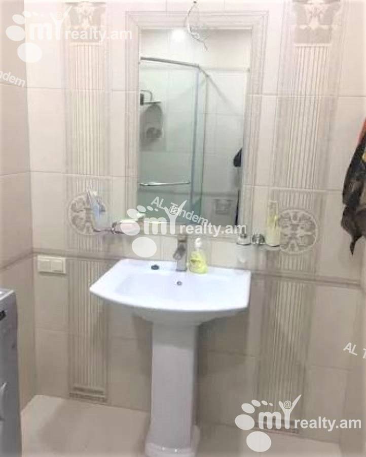 3 սենյականոց բնակարան  Ադոնց փող, Արաբկիր Երևան, 156604