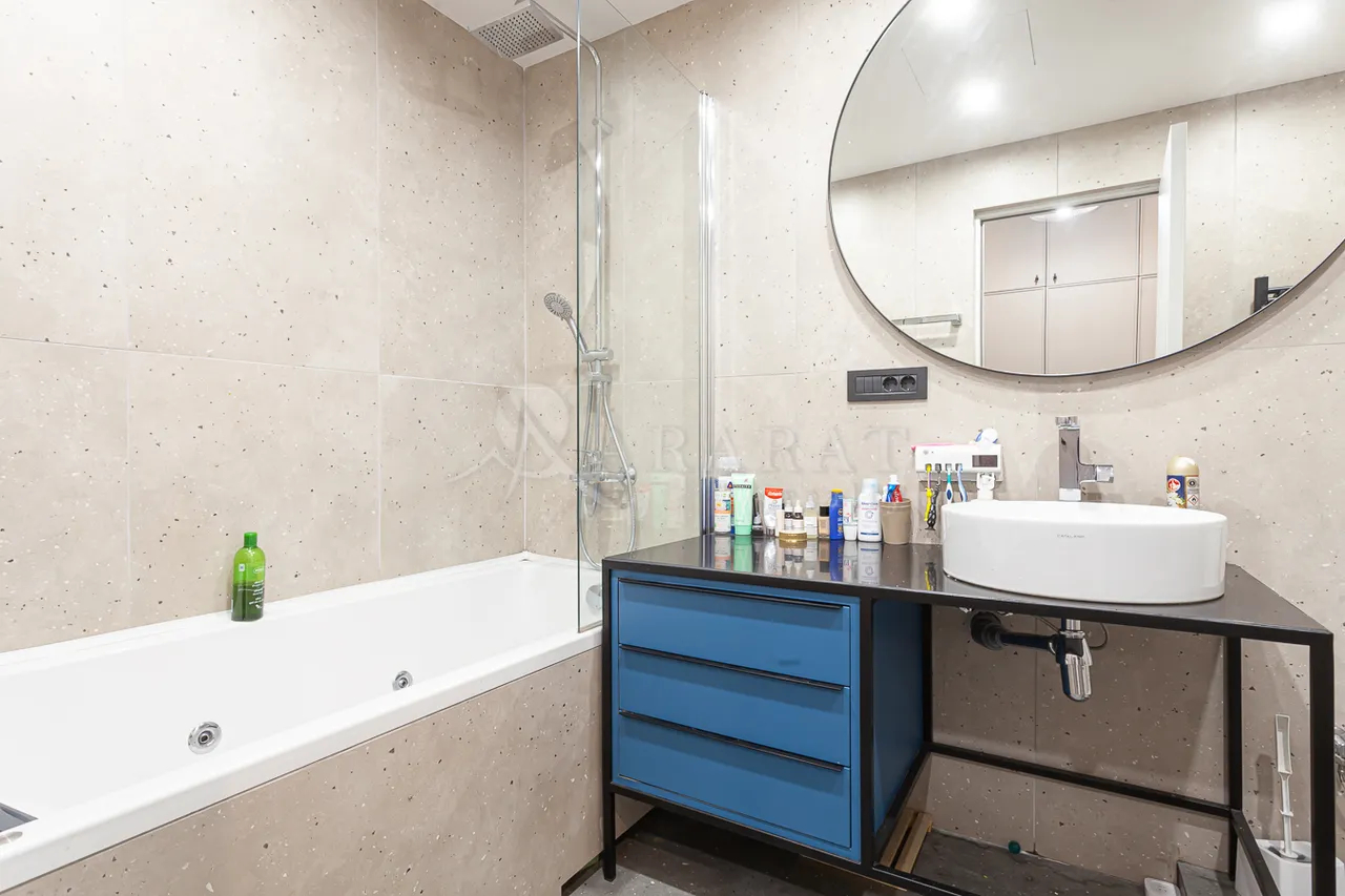 4 bedroom apartment for sale Davtashen 1 district, Dawtaschen Yerevan, 157366