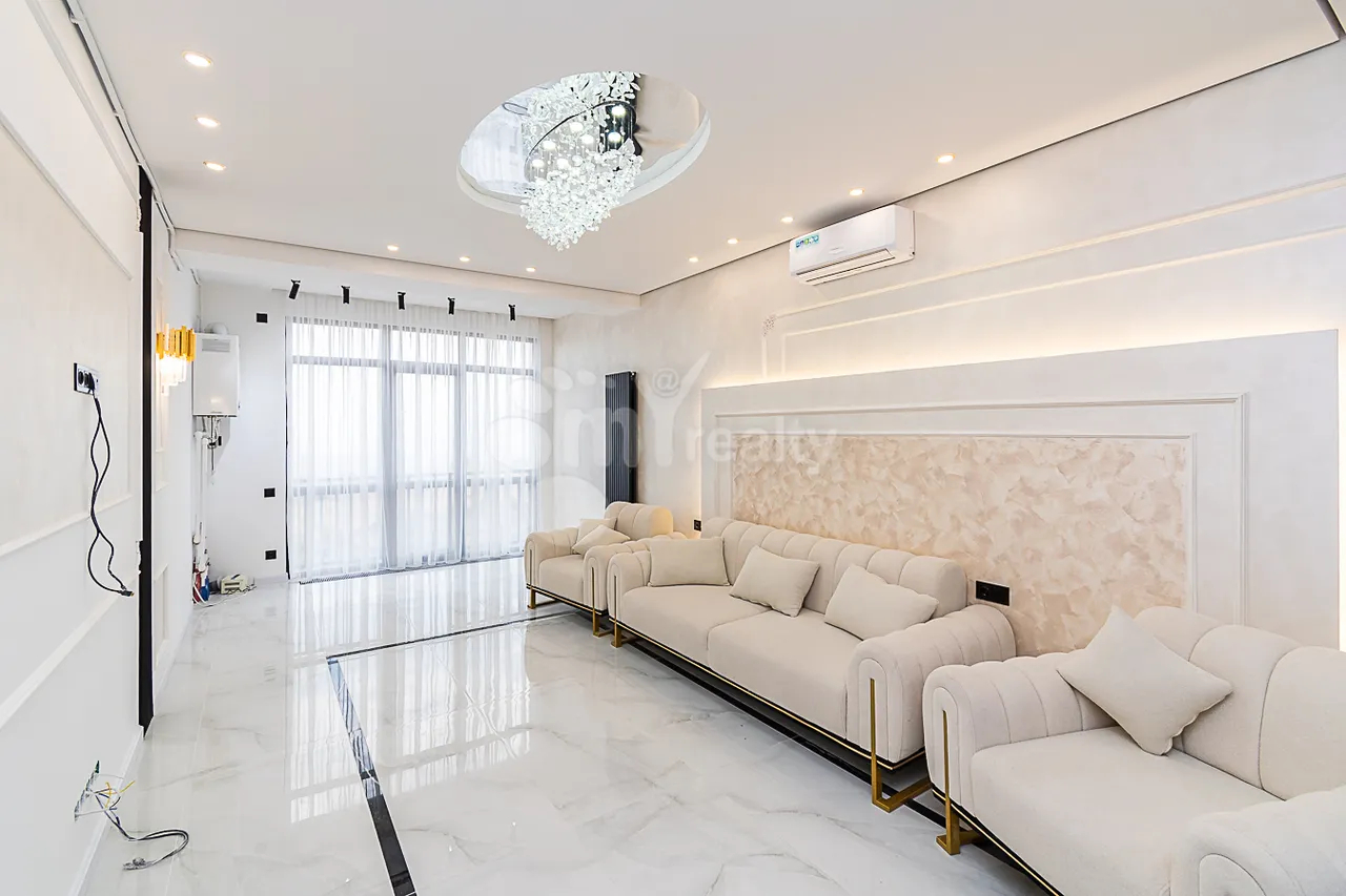 3 bedroom apartment for sale Mikoyan St, Nor Nork Yerevan, 161295