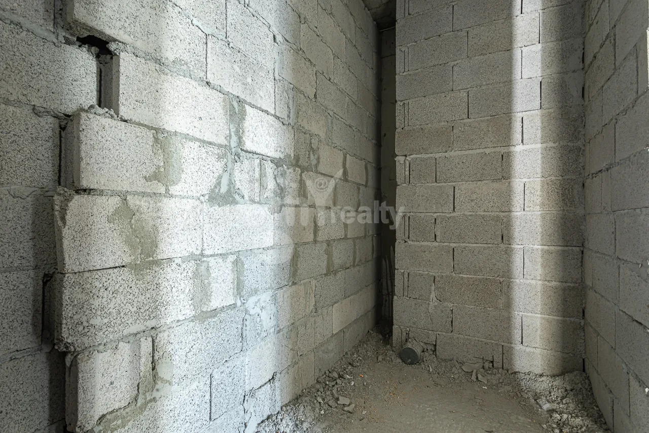 4 սենյականոց բնակարան  Լեոի փող, Կենտրոն Երևան, 157440