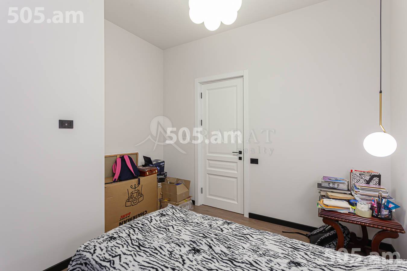 4 bedroom apartment for sale Rostom St, Center Yerevan, 153659