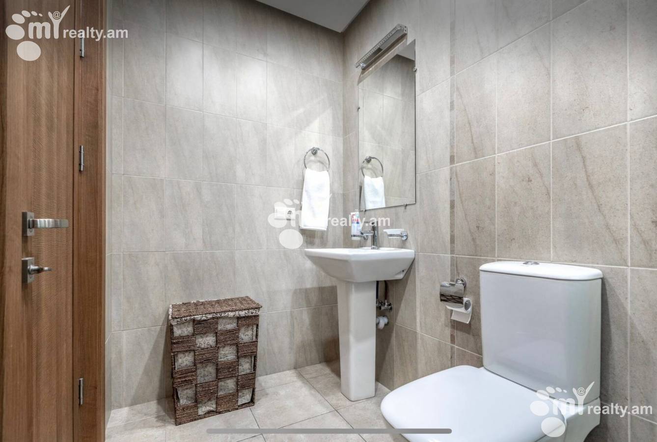 Снять 2 комнатную квартиру Антараин ул, Центр Ереван, 139842