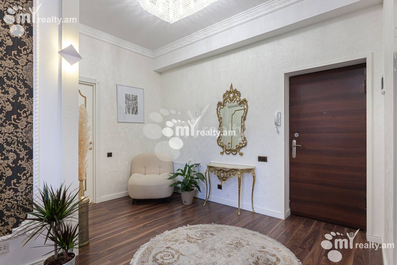 3 bedroom apartment for rent Buzand St, Center Yerevan, 155629