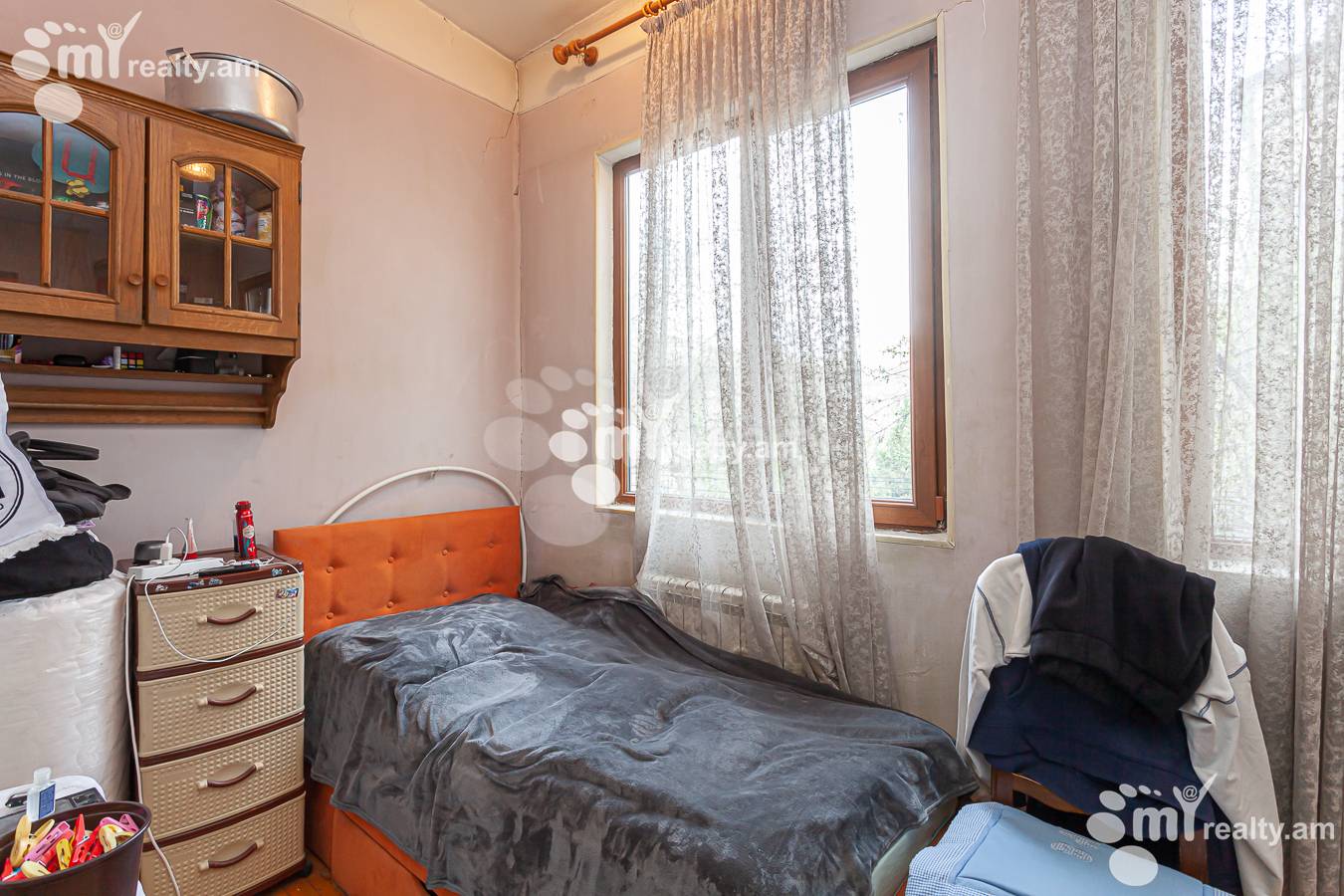 2 bedroom apartment for sale Isahakyan St, Center Yerevan, 147642