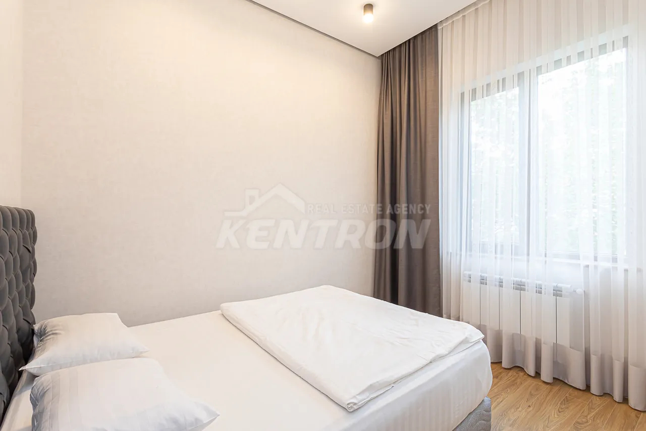 3 սենյականոց բնակարան  Արամի փող, Կենտրոն Երևան, 157225