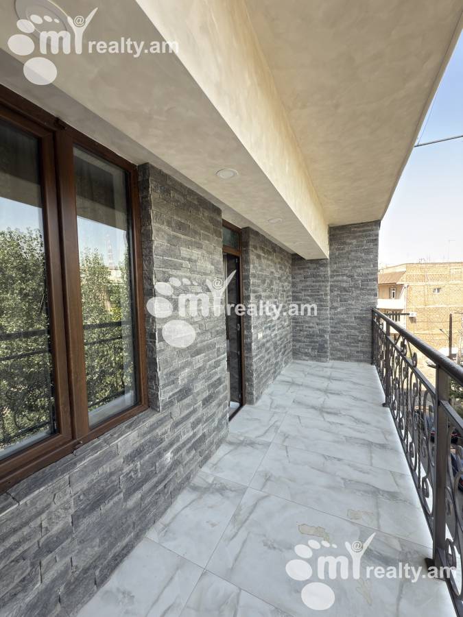 3 սենյականոց բնակարան  Տիգրան Մեծի պող, Կենտրոն Երևան, 156452