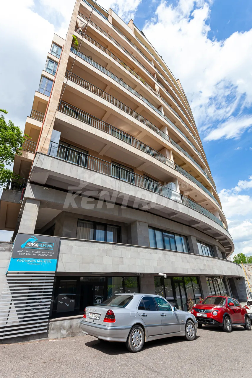 4 bedroom apartment for sale خیابان د. دِمیرچیان, مرکز شهر ایروان, 157680