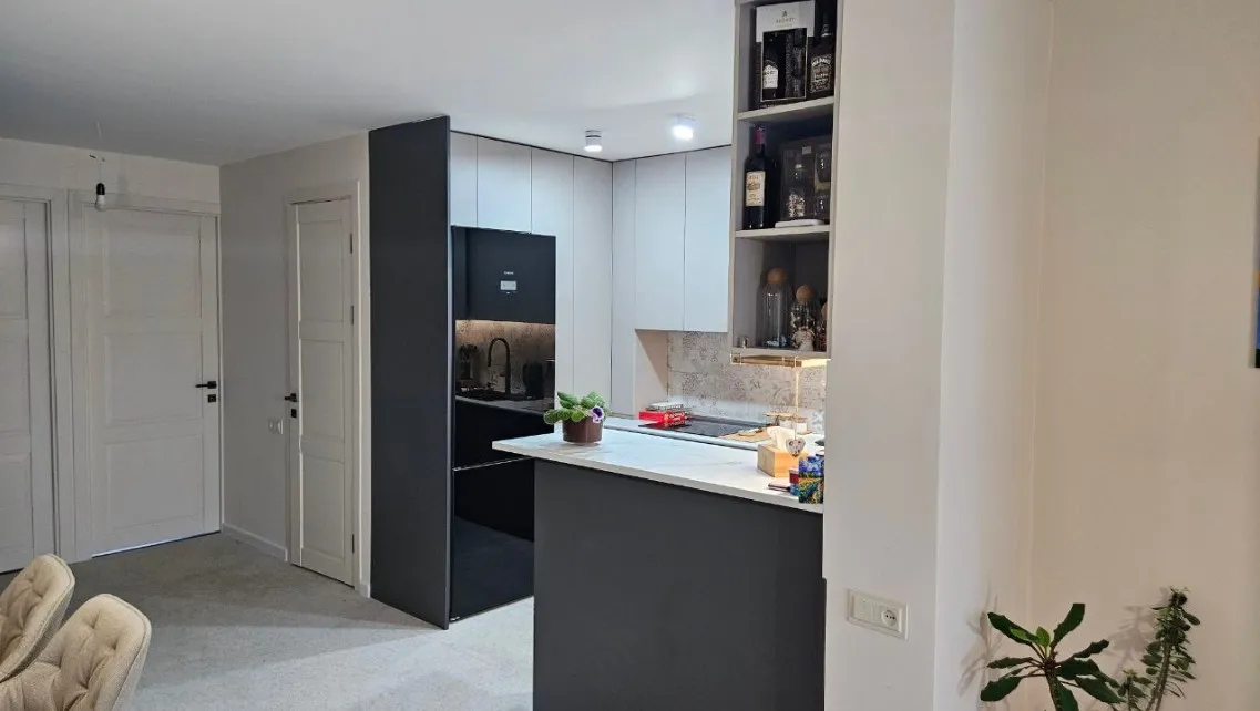 4 bedroom apartment for sale خیابان آخبیور سِروب, عربگیر ایروان, 157829