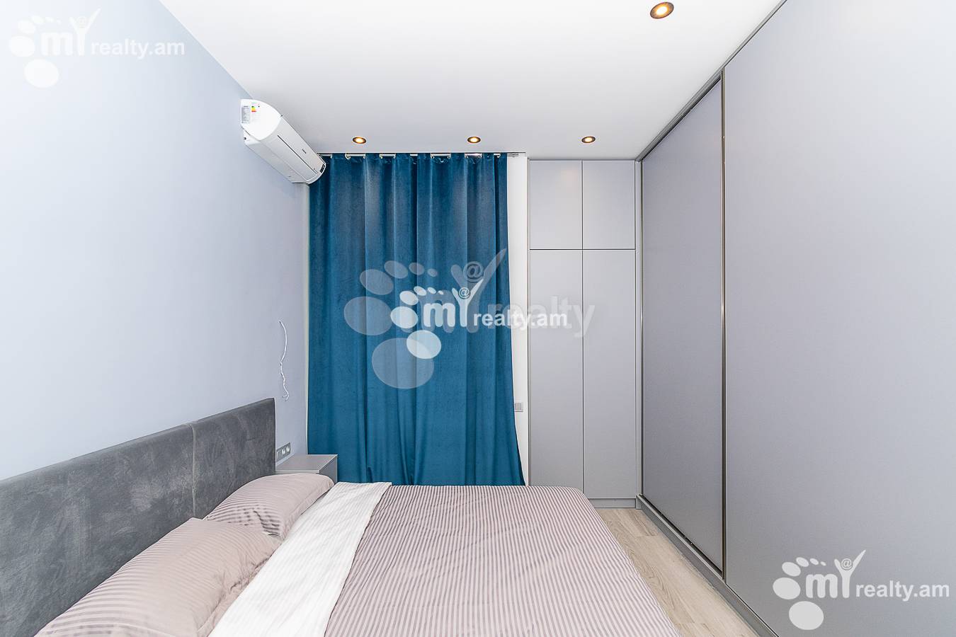 3 bedroom apartment for sale Tigran Mets Ave, Center Yerevan, 144516
