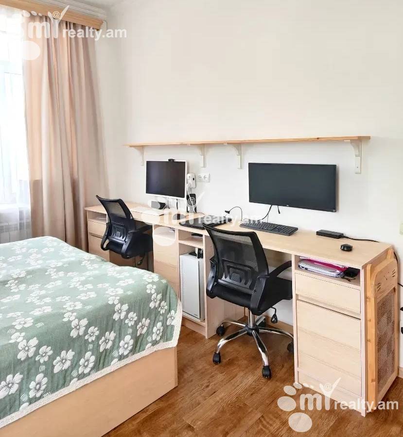 3 bedroom apartment for rent خیابان ن. تیگریانیان, عربگیر ایروان, 161161