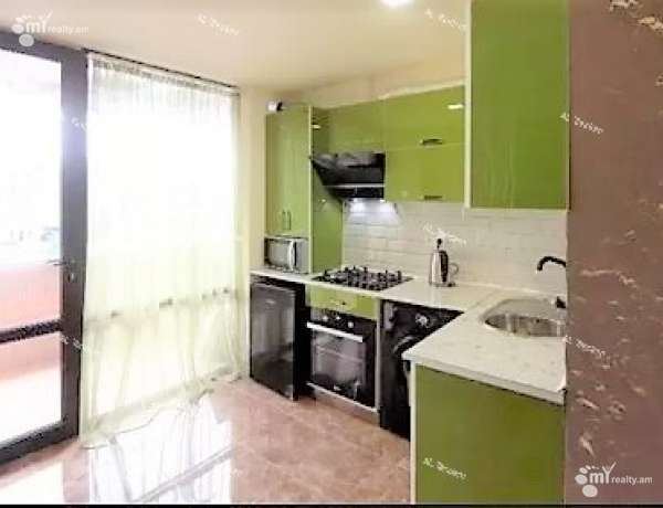 varcov-bnakaran/2-senyakanoc/Tigran+Mets+Ave/Center/Yerevan