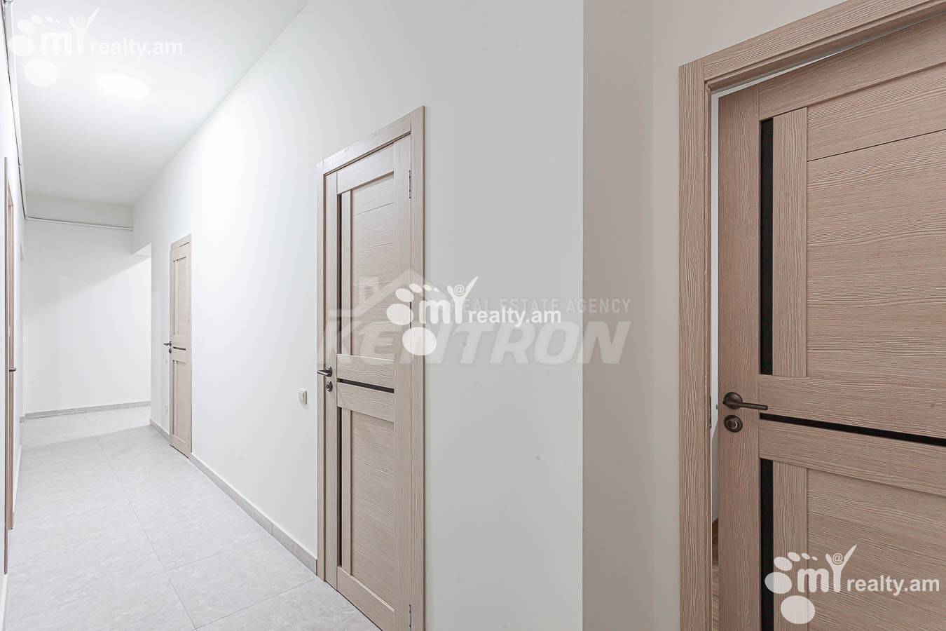 3 bedroom apartment for rent خیابان آرگیشتی, مرکز شهر ایروان, 154364