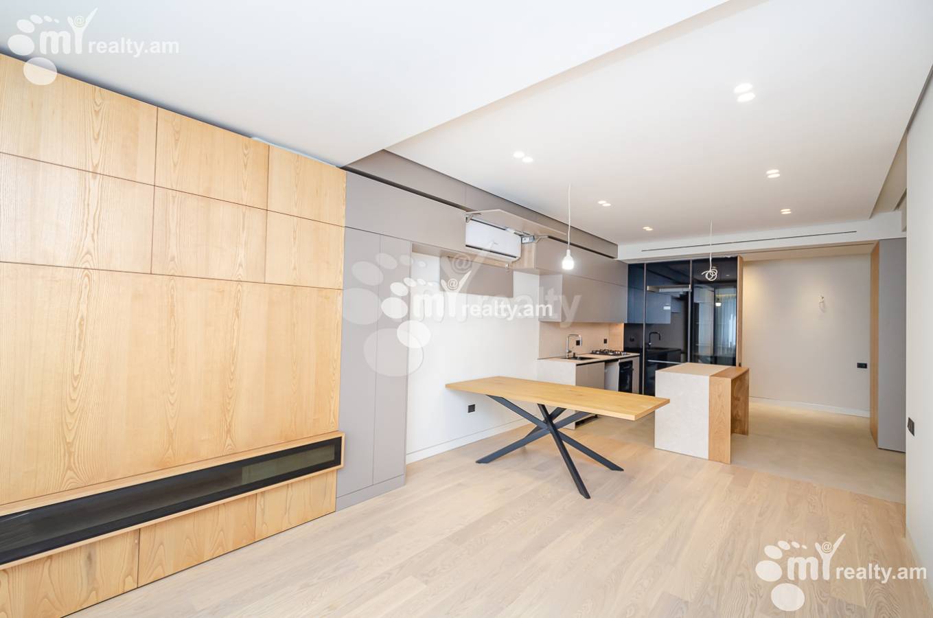 3 bedroom apartment for sale Antarayin, Rue Leonid Azgaldyan, Center Yerevan, 152368