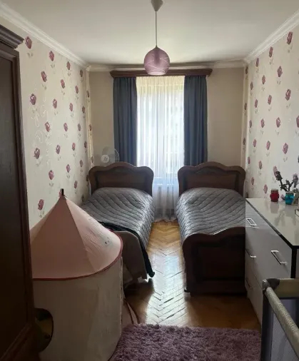 3 bedroom apartment for sale K. Ulnetsi St, Qanaqer- Sejtun Yerevan, 160592