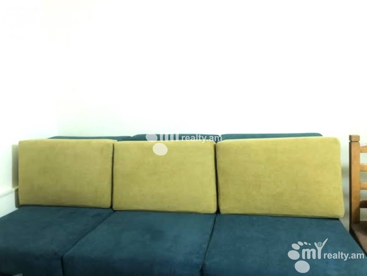 Առանձնատուն վարձով Էմինեսկու փող, Քանաքեռ-Զեյթուն Երևան, 156450