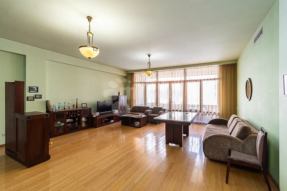 4-bedroom/apartment-for-sale-in-new-construction/Northern+%28Hyusisayin%29++Ave/Center/Yerevan