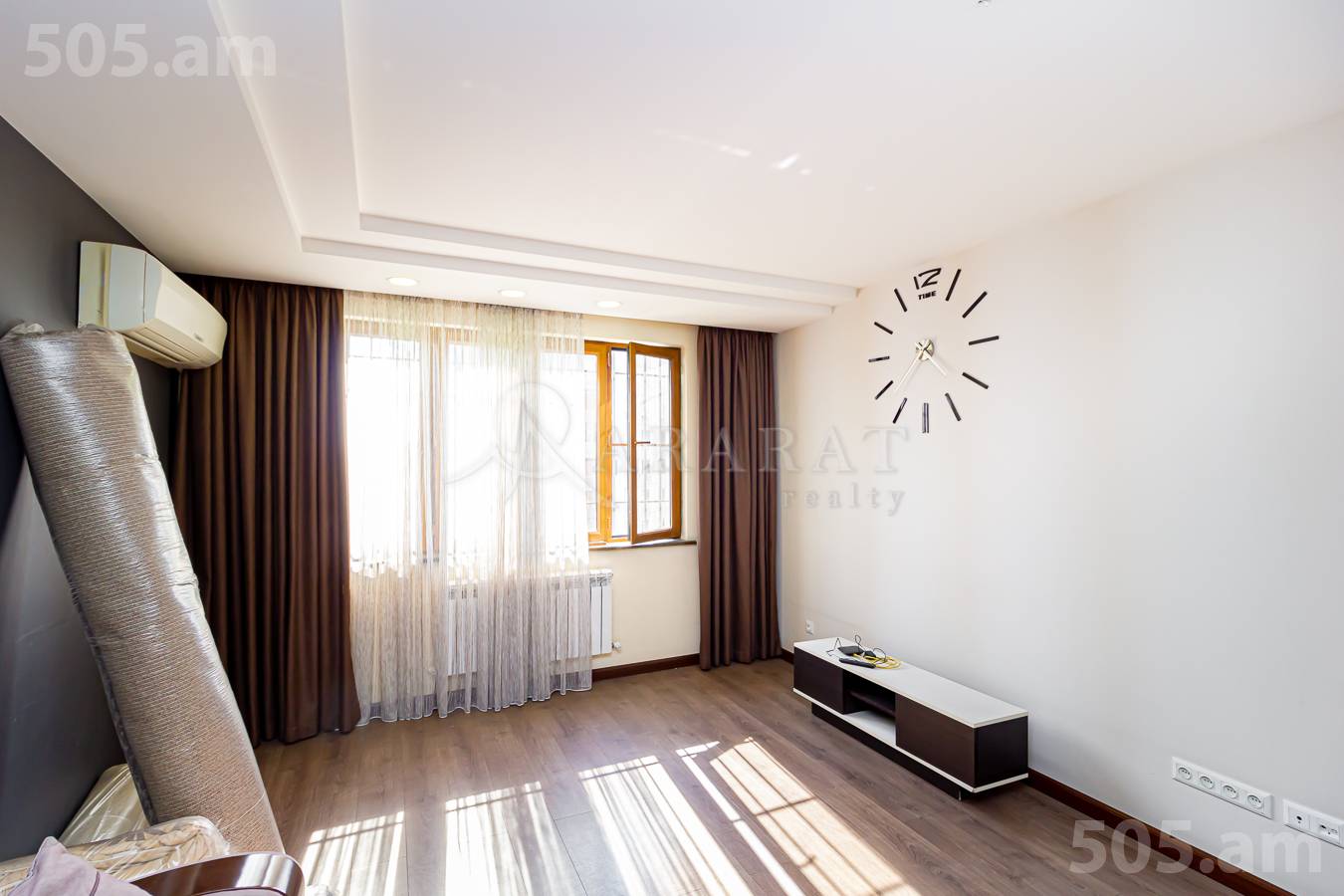 3 bedroom apartment for sale خیابان اِ. کوچار, مرکز شهر ایروان, 152485