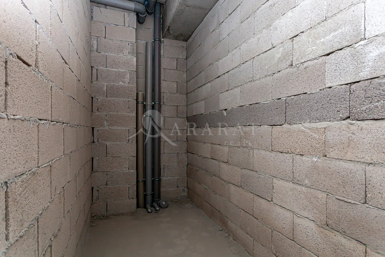 3 bedroom apartment for sale خیابان آنتارایین, مرکز شهر ایروان, 157909